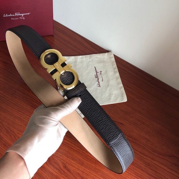 Ferragamo Cowhide cross pattern men s 3.5cm buckle belt