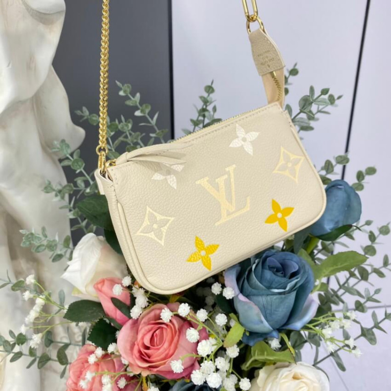 Louis Vuitton Mini Pochette Accessoires M80501