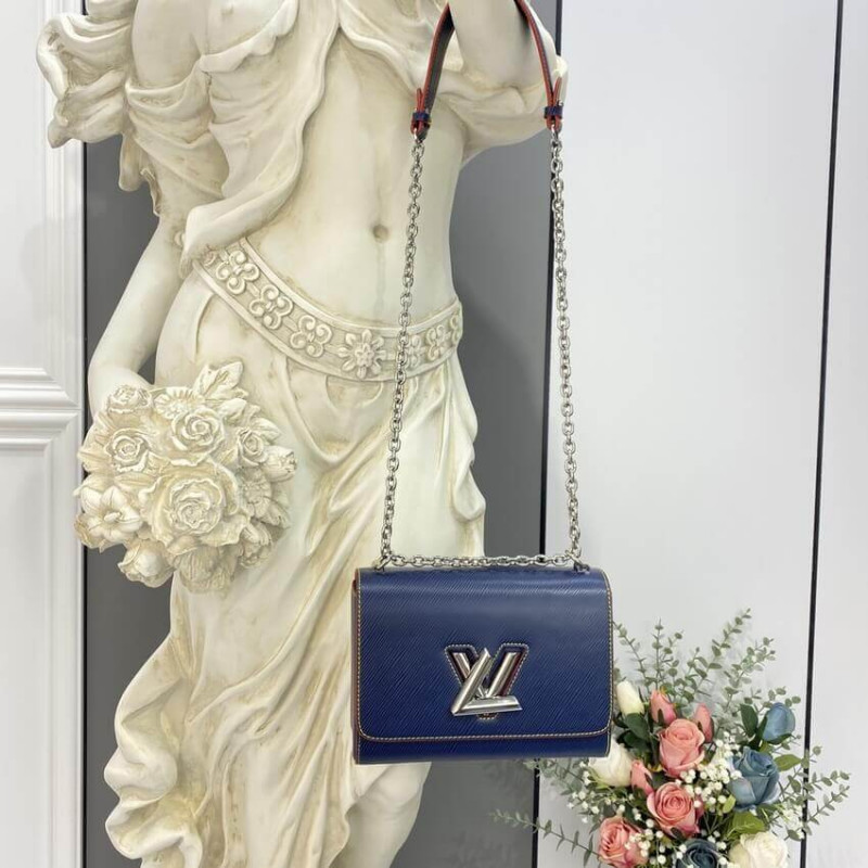 Louis Vuitton Epi Leather Twist MM M50282 Navy Blue/Red