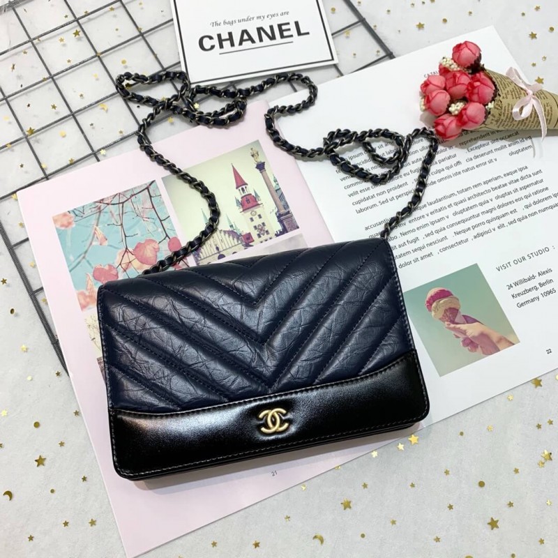 Chanel Chevron Crinkled Calfskin Gabrielle Wallet on Chain WOC Bag A86025