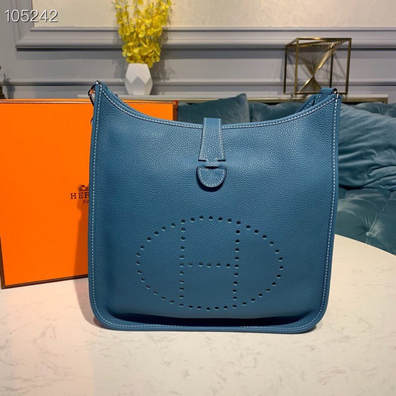 Hermes Evelyne III GM Bag 30cm in Taurillon Clemence