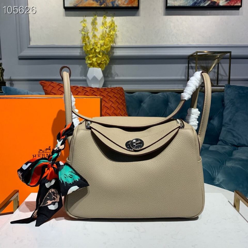 Hermes Lindy 26 Shoulder Bag
