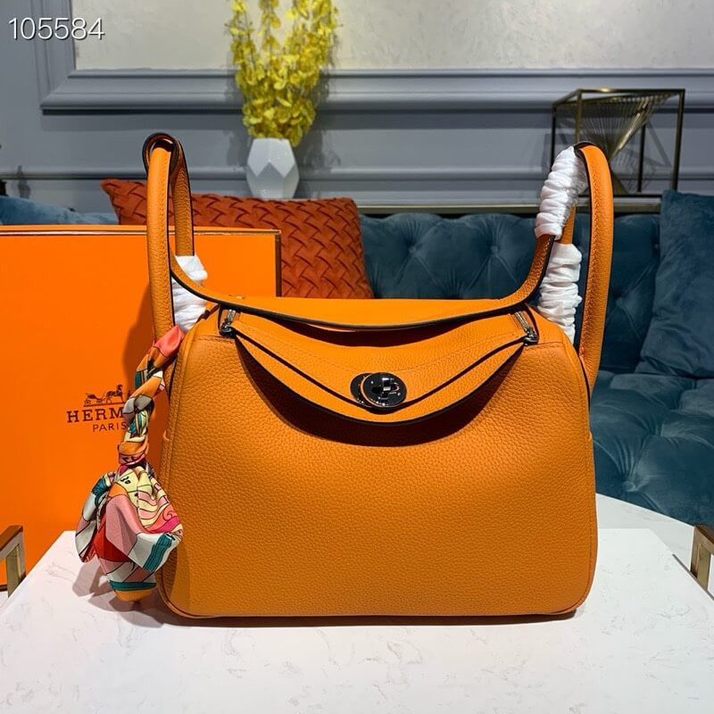 Hermes Lindy 26 Shoulder Bag