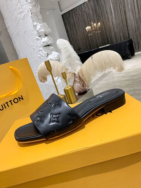 Louis Vuitton Calfskin high heel sandals