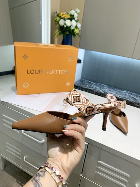 Louis Vuitton sofia calfskin mongram lacquered canvas Kitten Heels