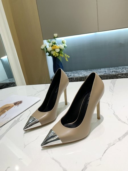 Louis Vuitton Urban Twist women s shoes