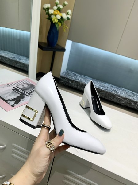 Louis Vuitton Bliss calfskin shoes Monogram lacquered canvas