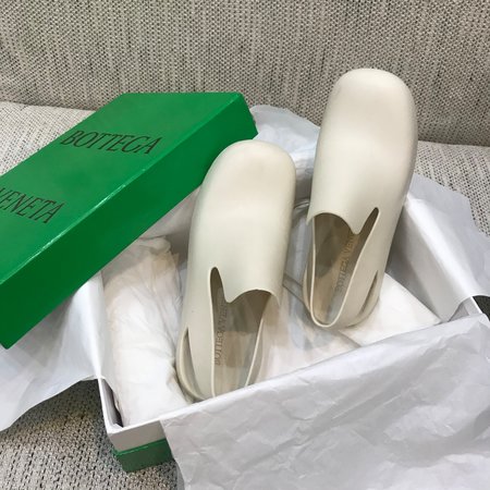 Bottega Jelly sandals