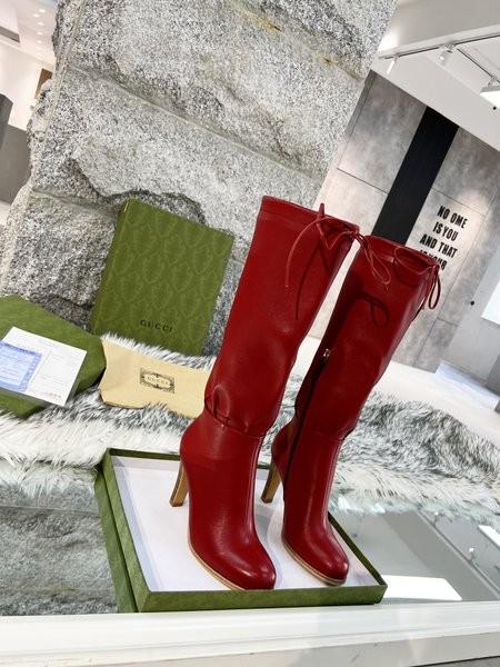 Gucci boots