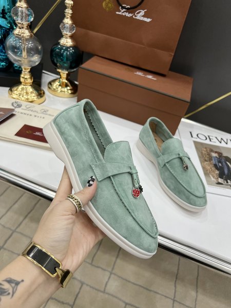 LP Handmade cashmere loafers