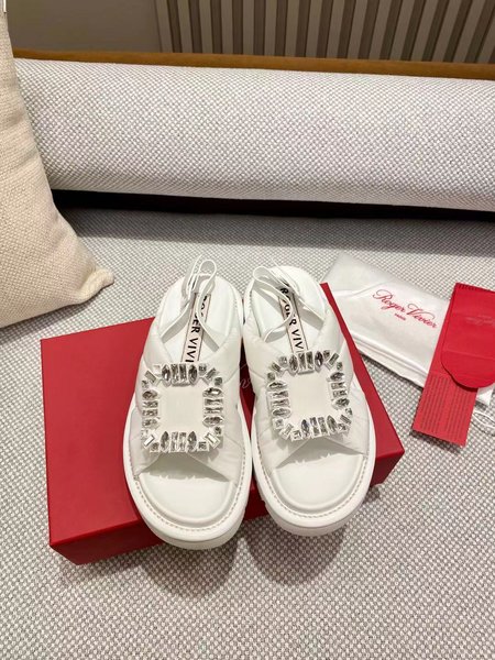 Roger Viver Romantic down sandals series