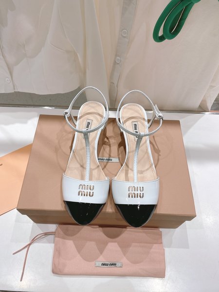 Miu Miu Logo calf sandals in patent leather