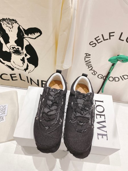 Loewe sports shoes