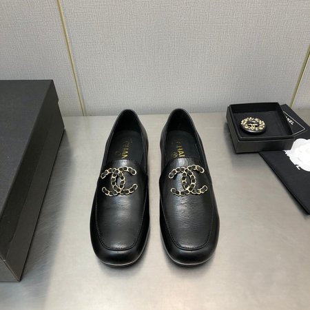 Chanel Loafers/Semi-slippers