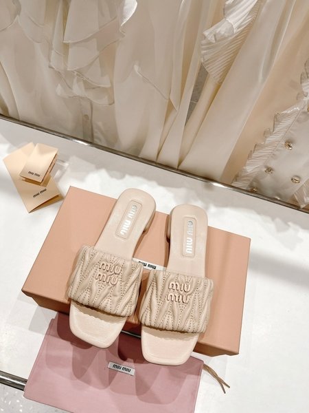 Miu Miu lambskin sandals slippers