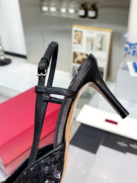 Valentino classic slippers