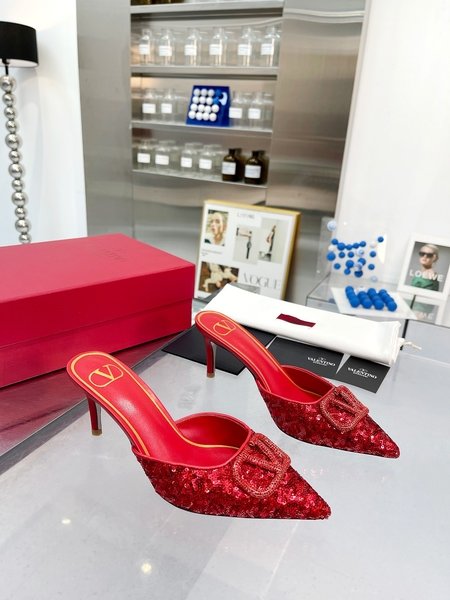 Valentino classic slippers