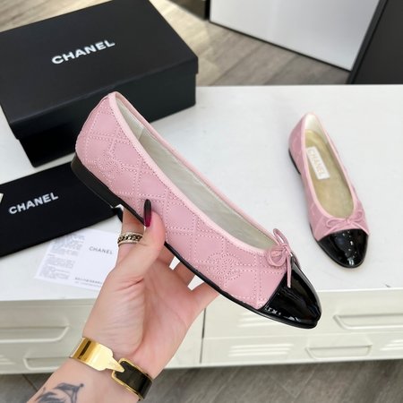 Chanel half bow pearl cc ballet flats