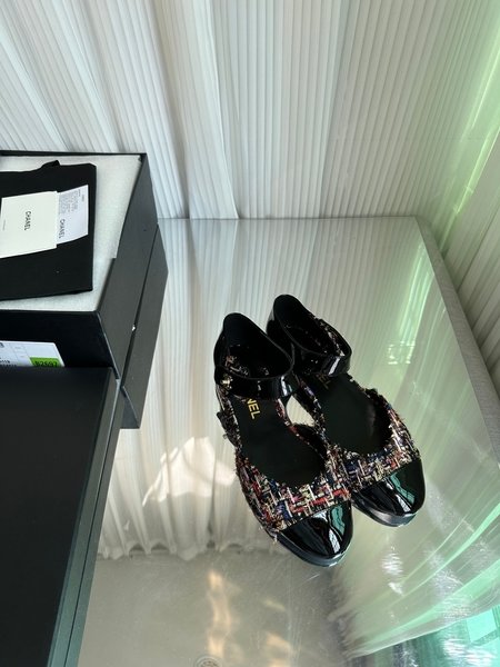 Chanel Cow leather patent leather Mary Jane