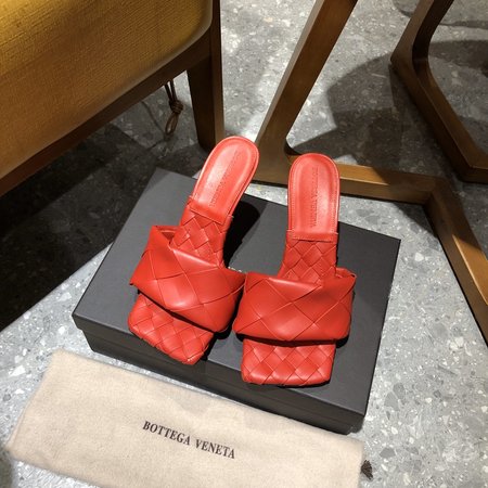 Bottega Veneta Woven slippers