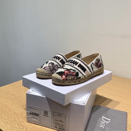 Dior Embroidered Espadrilles/slippers