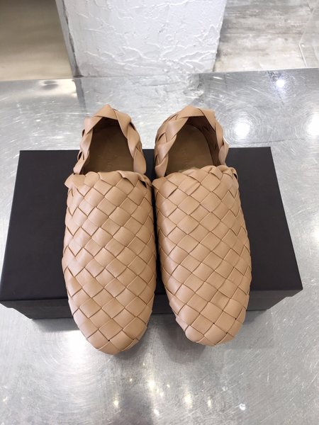 Bottega Veneta Intreccio#Knitted sandals