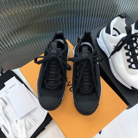 Chanel Sneakers hollowed out