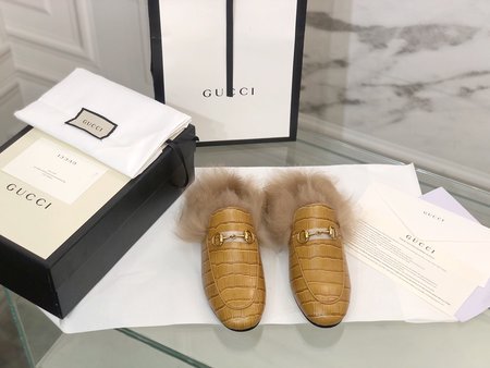 Gucci Classic wool slippers fabric with sheepskin inside