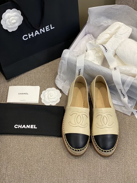 Chanel Thick bottom PVCEspadrilles