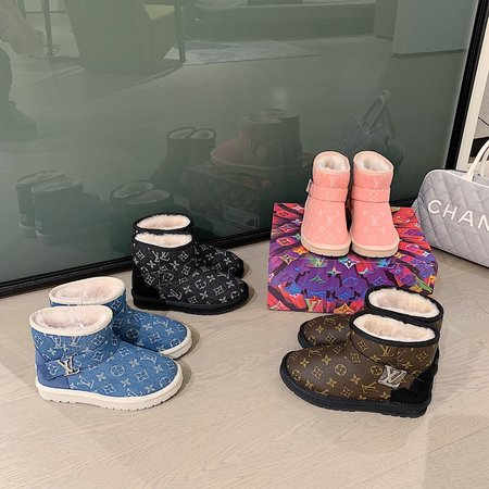 Louis Vuitton Cowboy series snow boots