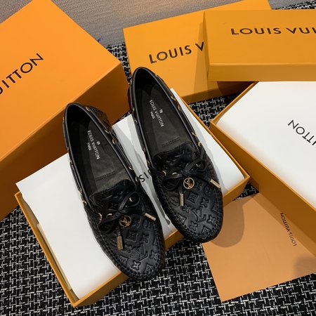 Louis Vuitton Loafers classic print