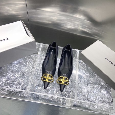 Balenciaga BB metal buckle flat shoes Pumps