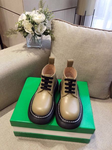 Bottega Thick-soled lace-up round-toe leather shoes/short boots Sole height: about 5.5cm