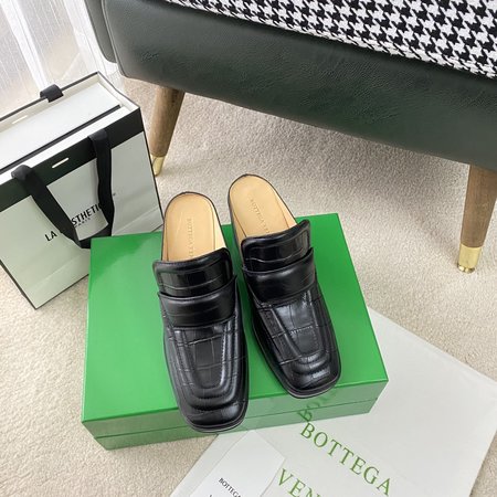 Bottega Veneta Square Toe Half Slippers