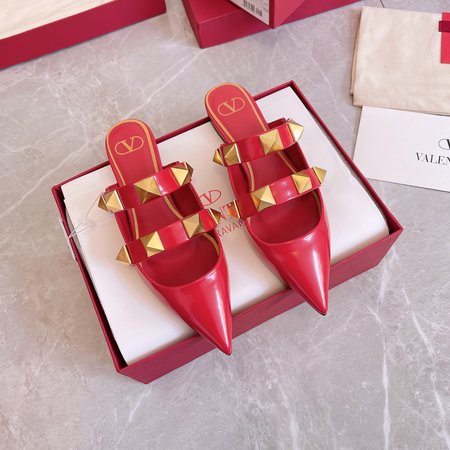 Valentino Rivet slippers