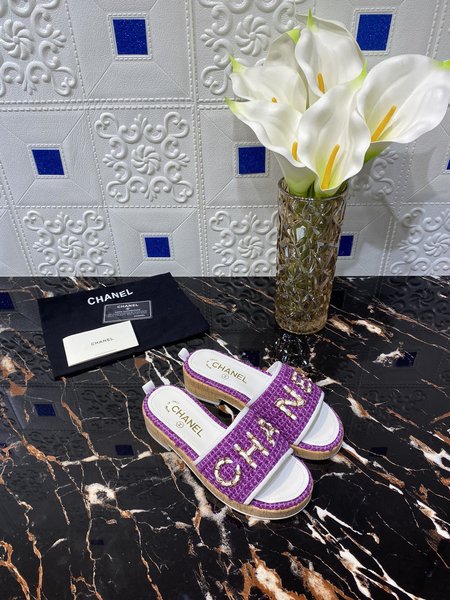 Chanel Round head wooden slippers round head