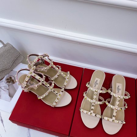 Valentino Rockstuds sandals