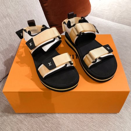 Louis Vuitton Velcro design