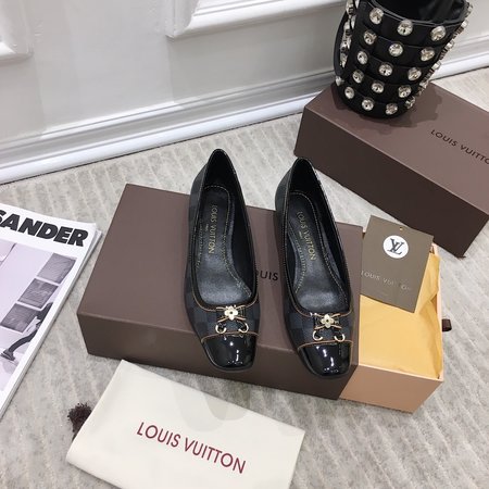 Louis Vuitton Square head Pumps