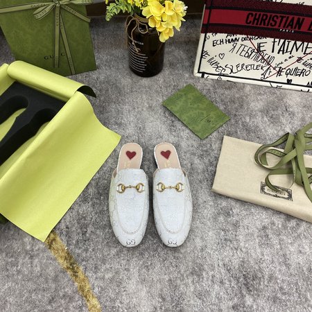 Gucci Cloth slippers