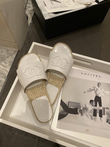 Chanel Drill nail slippers Espardrilles