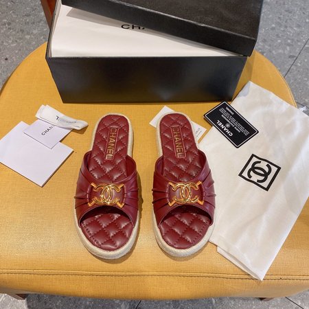 Chanel All-match new slippers