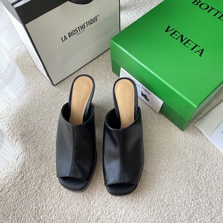 Bottega Veneta sandals
