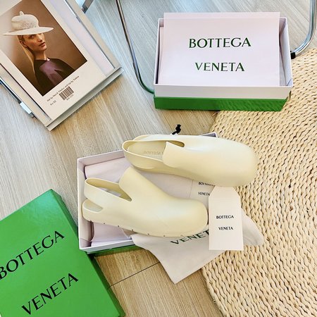 Bottega Veneta Pop jelly rain boots