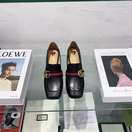 Gucci Classic series loafers