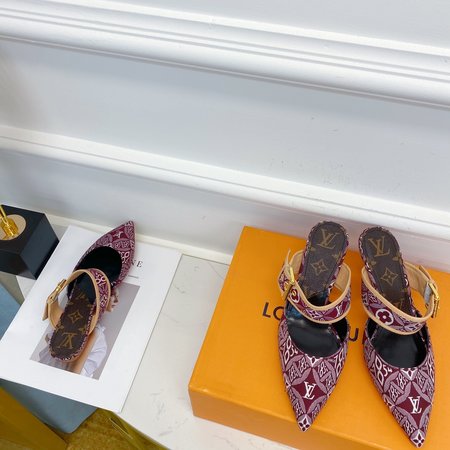 Louis Vuitton low heel sheepskin slippers