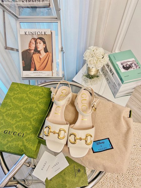 Gucci Logo saddle buckle high heel 7.5cm/flat heel 2.5cm