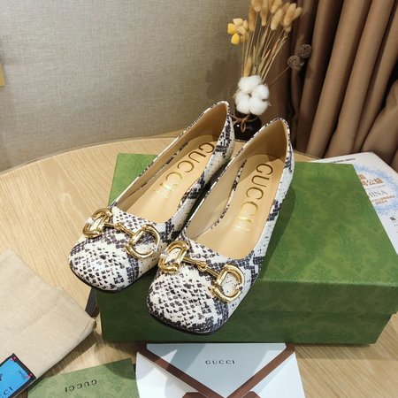 Gucci Embossed cowhide square toe women s shoes