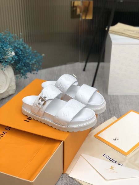 Louis Vuitton Sandals sheepskin edging cowhide embossed Monogram