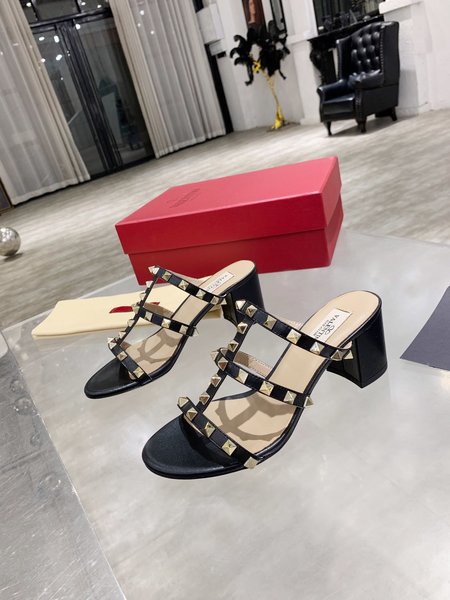 Valentino Hollow design with classic rivet block heel sandals